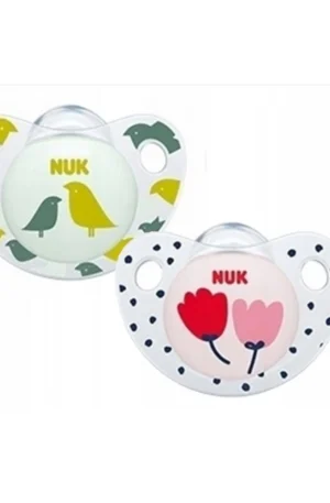 NUK Szimmetrikus cumi Tulipán rózsaszín / zöld, 6-18 KÉSZLETEN